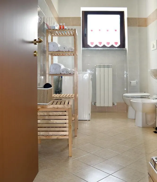 Como'S Lake Mountains B&B Bed & Breakfast Cremeno